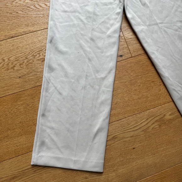 Uniqlo Stretch Double Face Straight Pants in Natural - XS - Picture 4 of 15